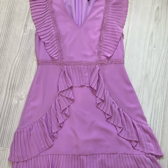 💜 BCBGMaxAzria Pleated mini dress violet size 8 - Picture 11 of 13